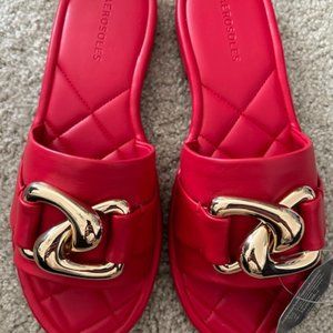 Big Chain Slide Sandal
